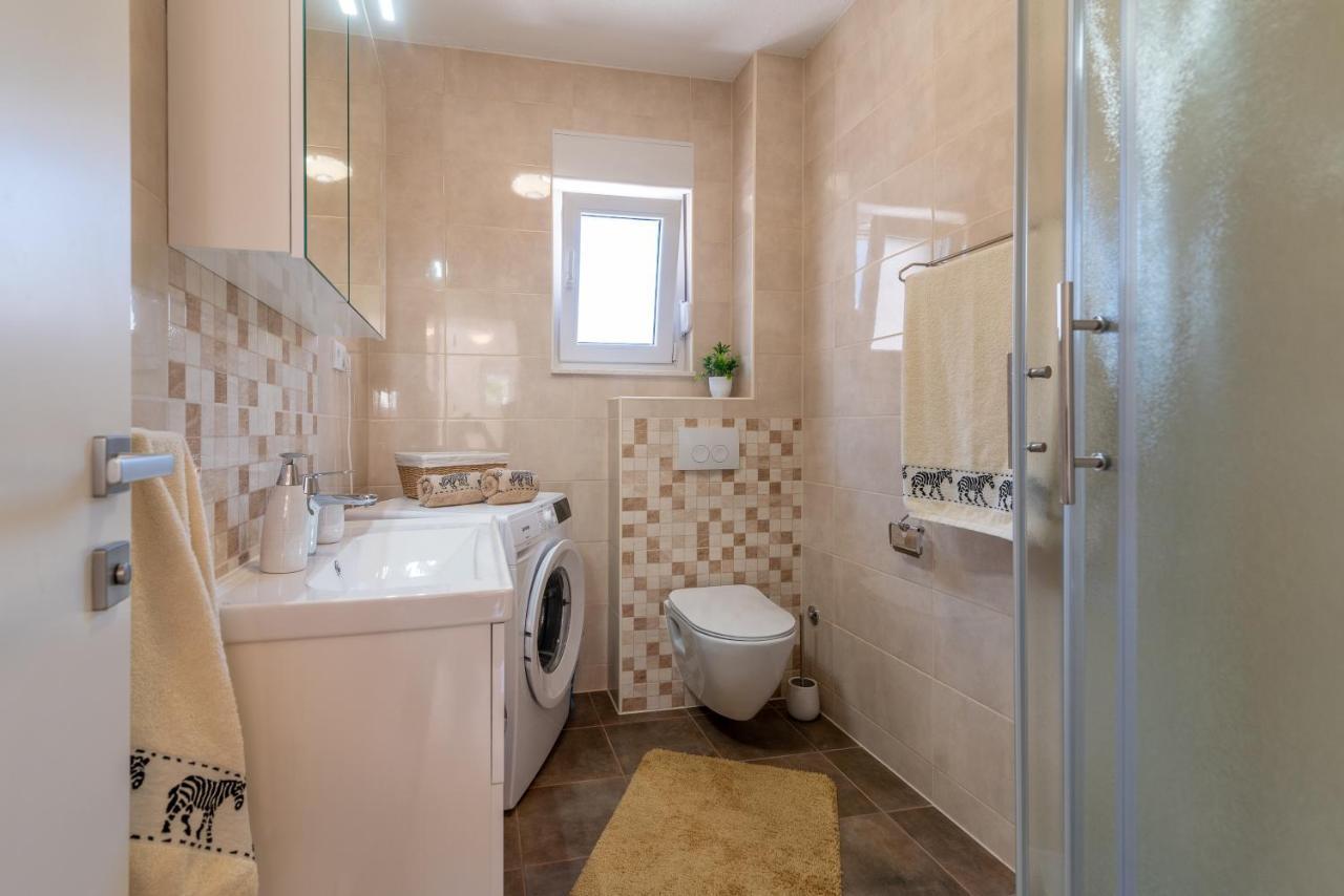 Apartment Gagula With Jacuzzi تروغير المظهر الخارجي الصورة