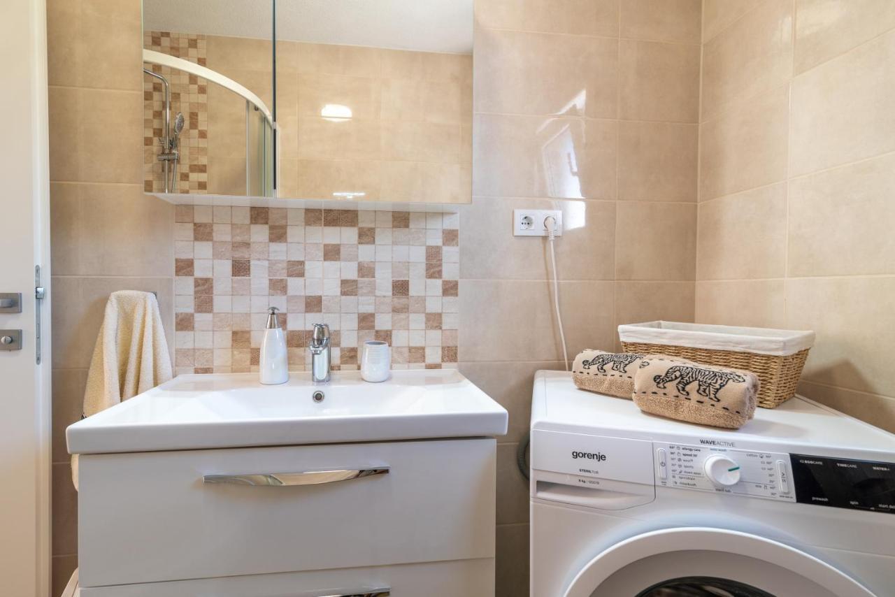 Apartment Gagula With Jacuzzi تروغير المظهر الخارجي الصورة